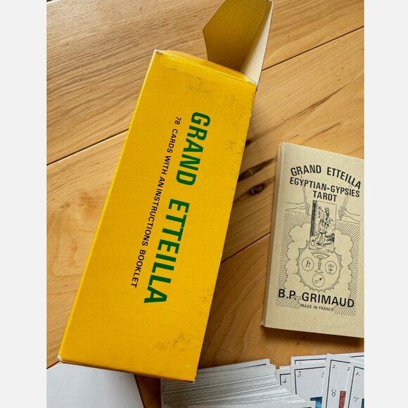 Rare Grand Etteilla Egyptian Gypsies Tarot Deck and Booklet B.P. Grimaud 1969 - Picture 3 of 4